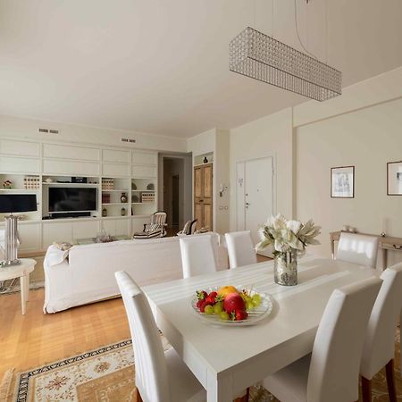 Casa Gramsci Luxury Apartment Πέζαρο Εξωτερικό φωτογραφία