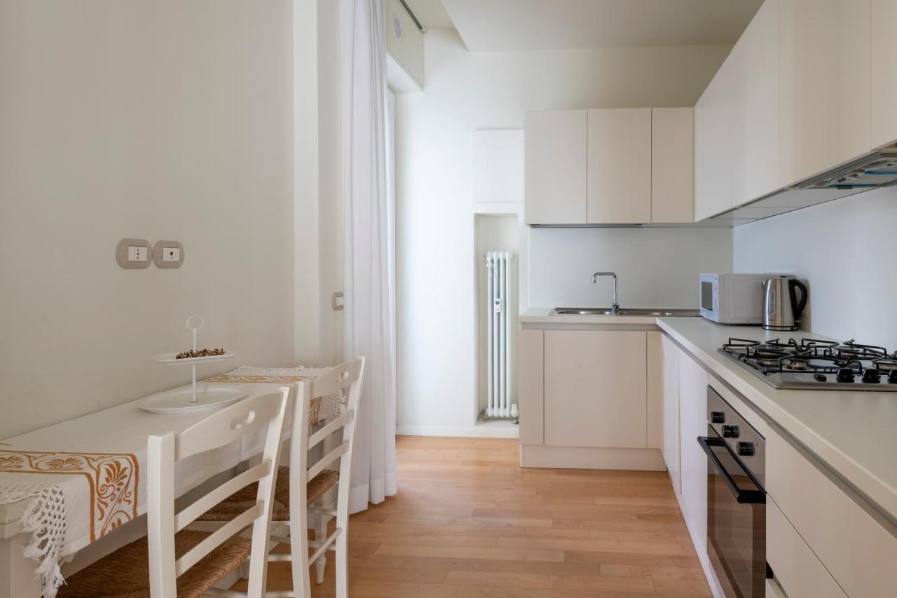 Casa Gramsci Luxury Apartment Πέζαρο Εξωτερικό φωτογραφία