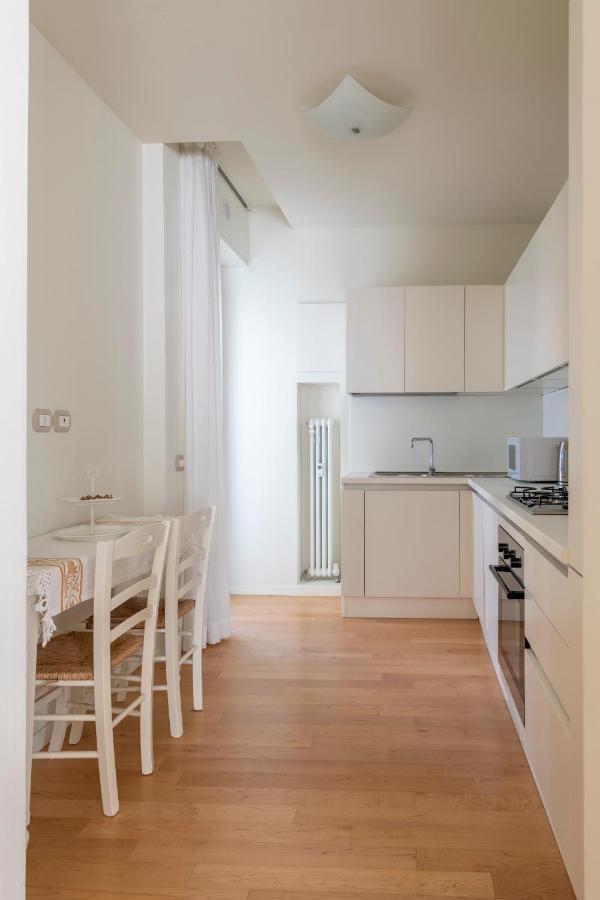 Casa Gramsci Luxury Apartment Πέζαρο Εξωτερικό φωτογραφία