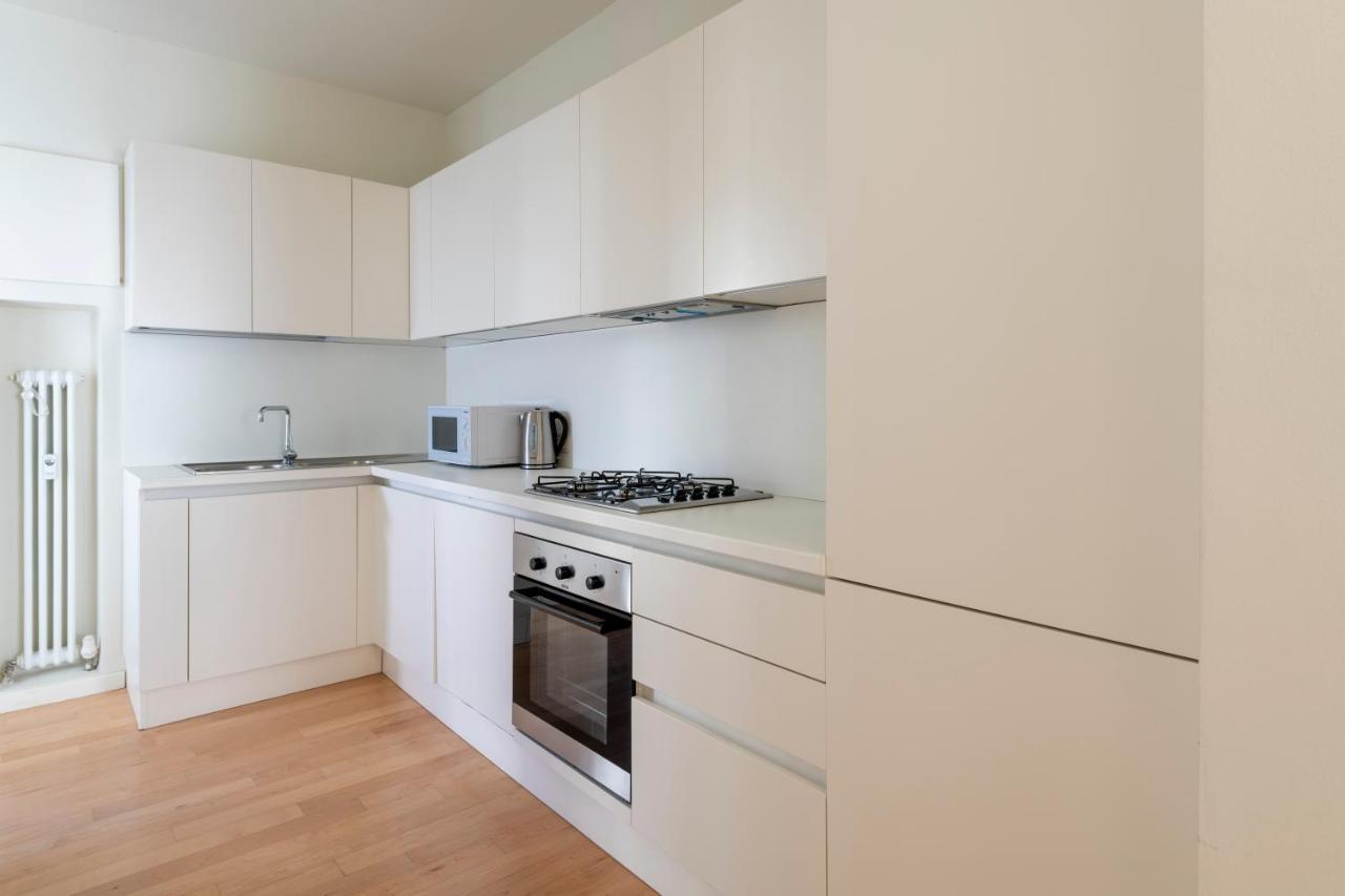 Casa Gramsci Luxury Apartment Πέζαρο Εξωτερικό φωτογραφία