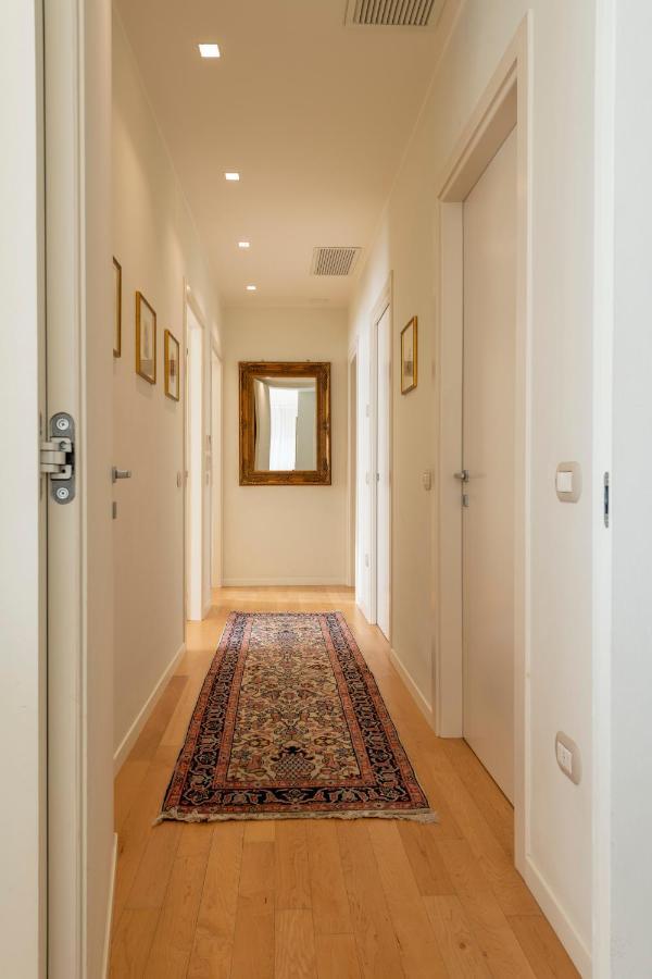 Casa Gramsci Luxury Apartment Πέζαρο Εξωτερικό φωτογραφία